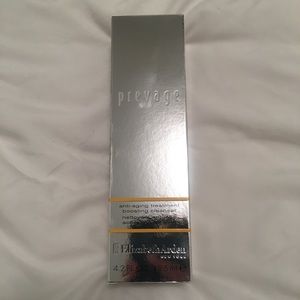 Elizabeth Arden Prevage Treatment Cleanser