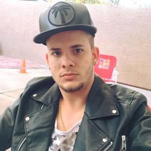 Meet your Posher, Jorge