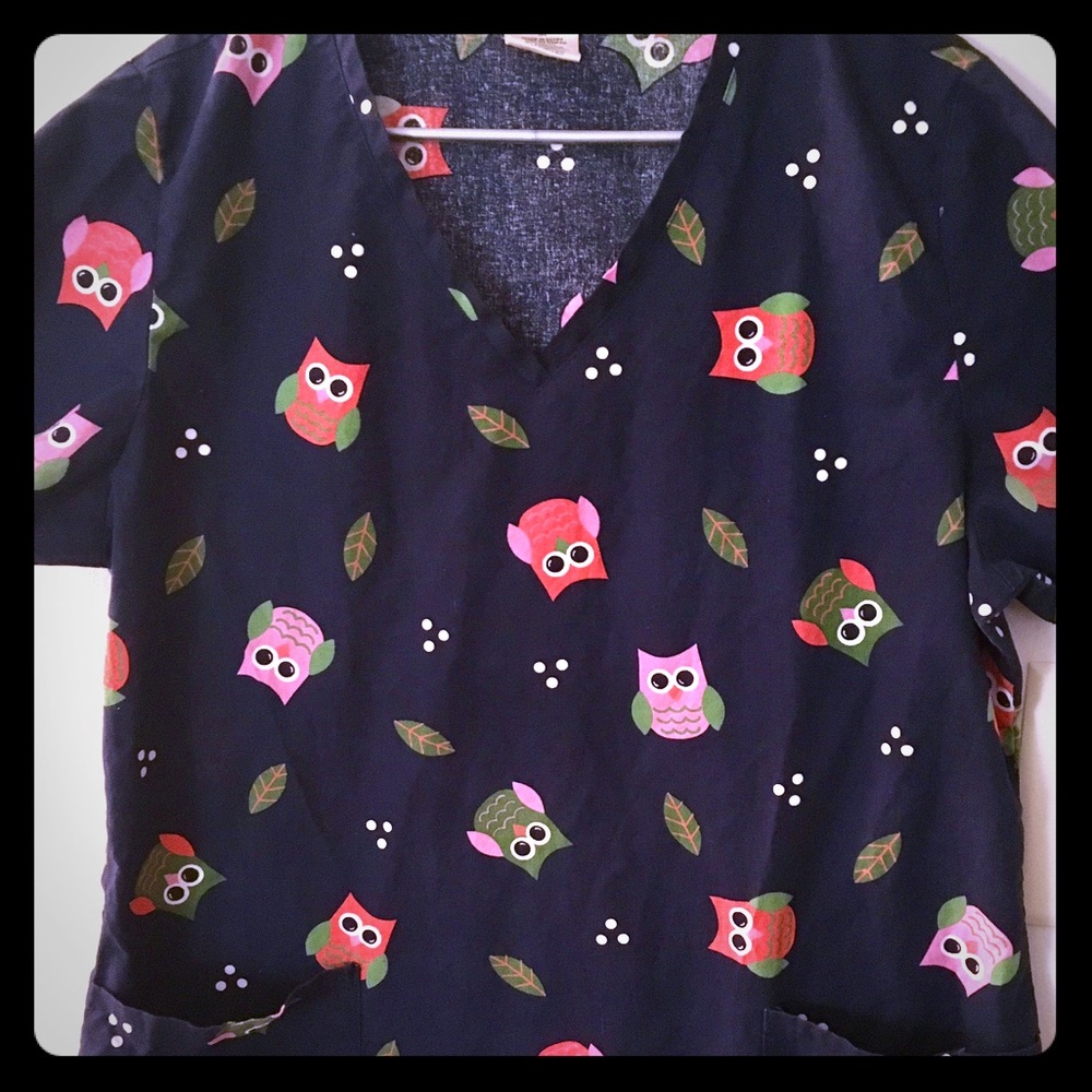 Owl Scrub Top/Butterfly/Burgandy