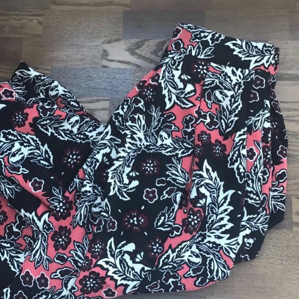 H&M Floral Midi-Skirt