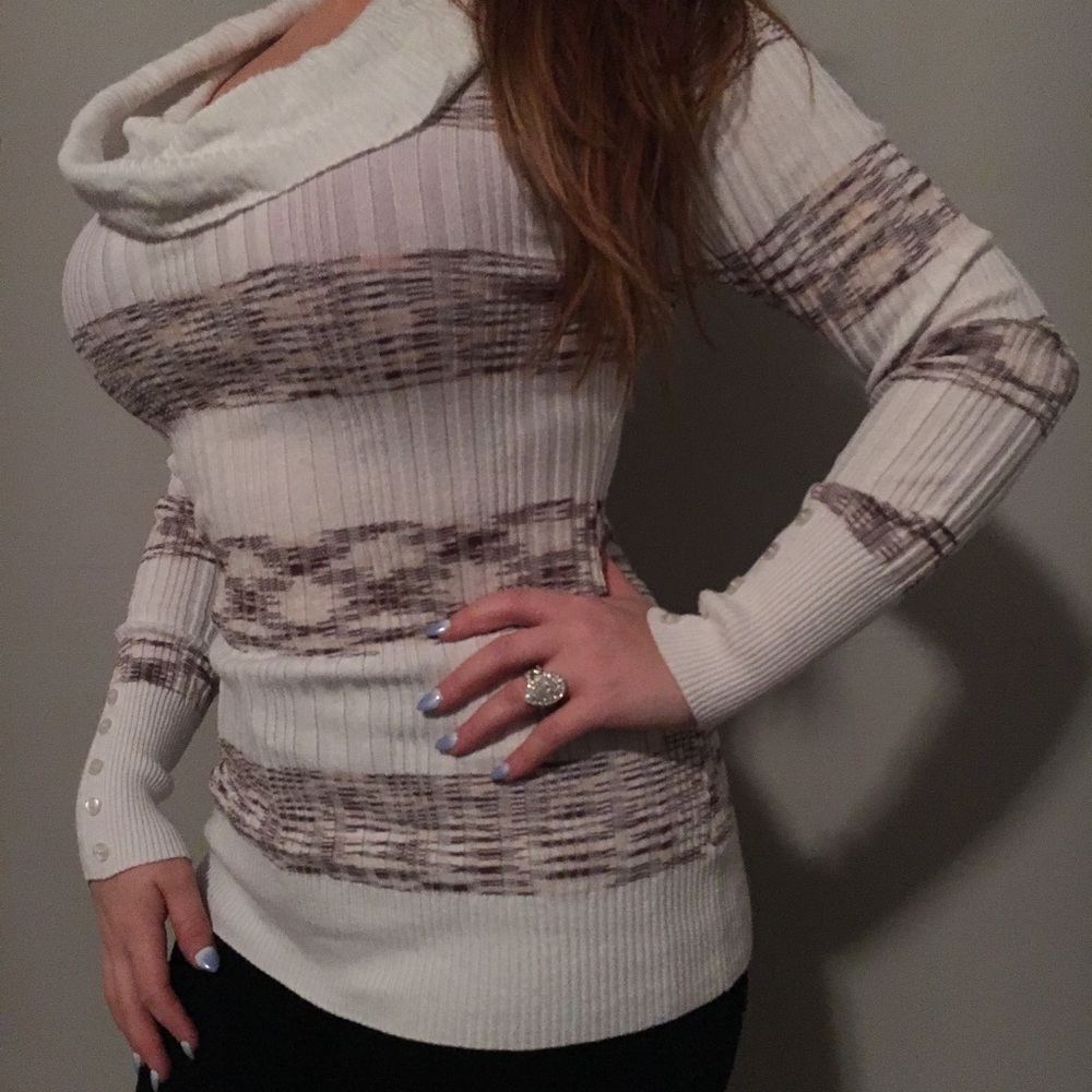 Long sleeve. So soft!