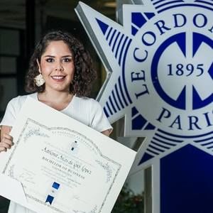 Meet your Posher, Adriana