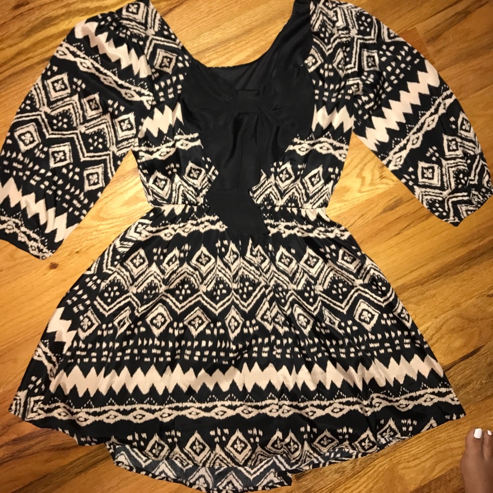 Dress - Picture 2 of 2