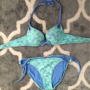 Victoria's Secret bombshell add 2 cups bikini