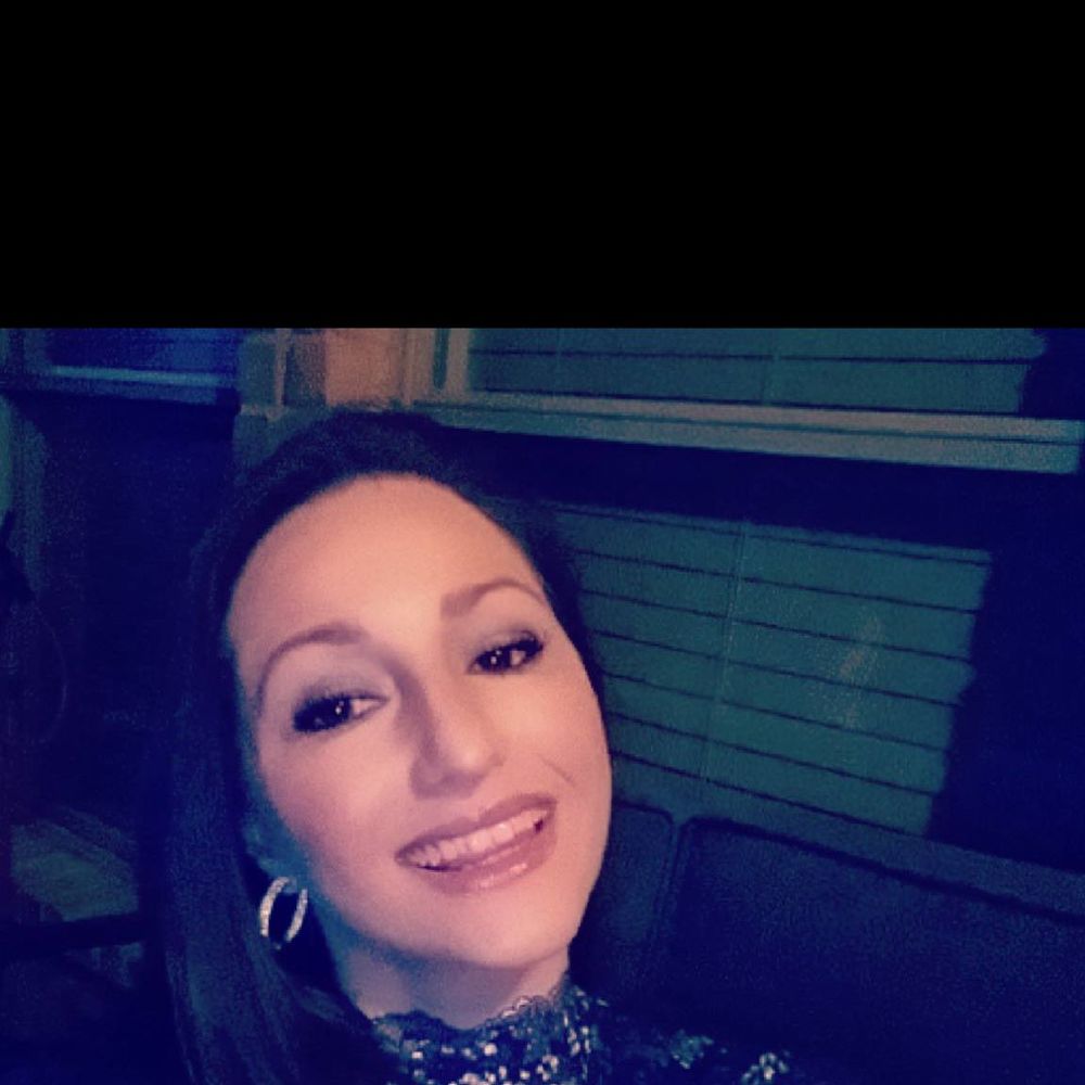 Meet your Posher, Lesli