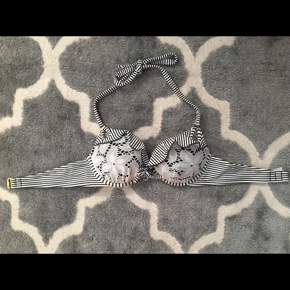 Victoria's Secret bombshell add 2 cups bikini