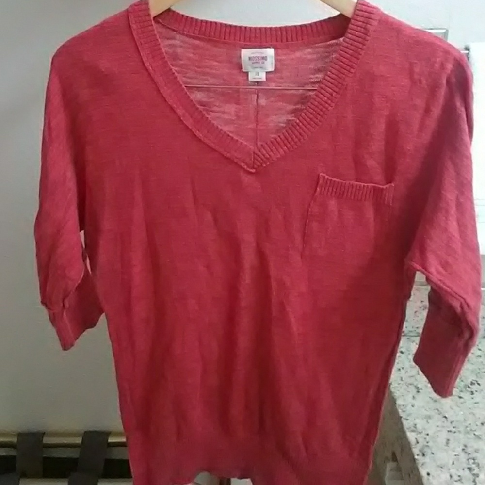 Red Mossimo 3/4 Sleeve Sweater