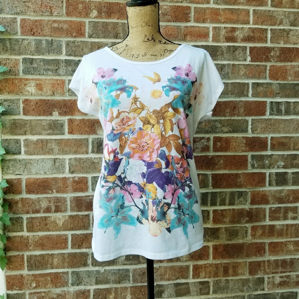 Floral Colorful Tshirt - Picture 2 of 6