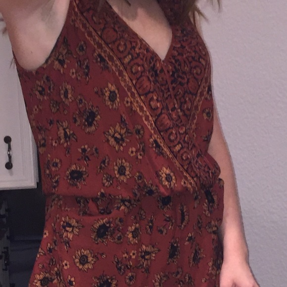 Mossimo Romper - Picture 3 of 3