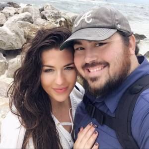 Meet your Posher, Talia