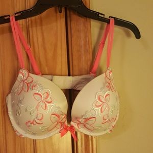Victoria's Secret Bra