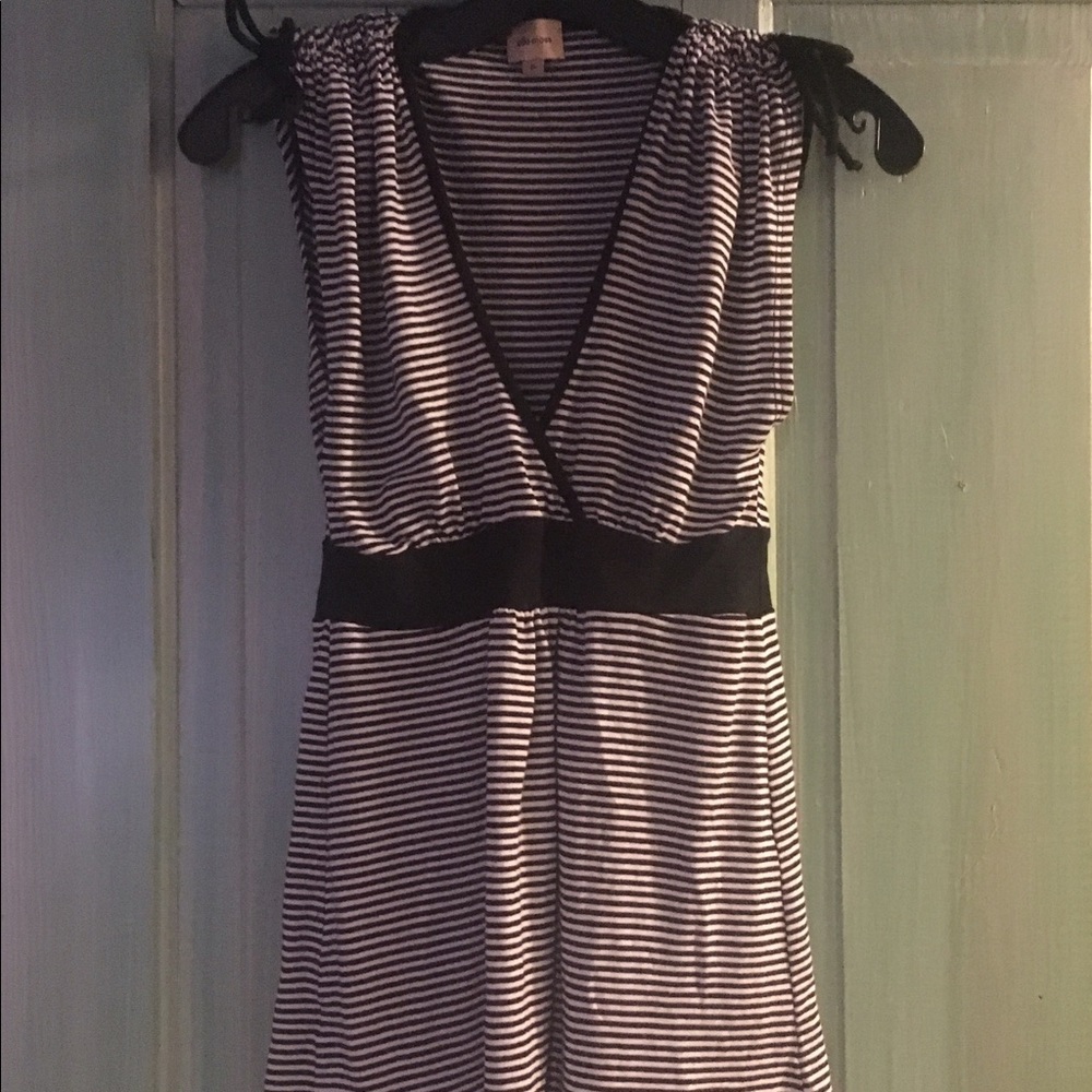 Ella Moss Sleeveless Maternity Top