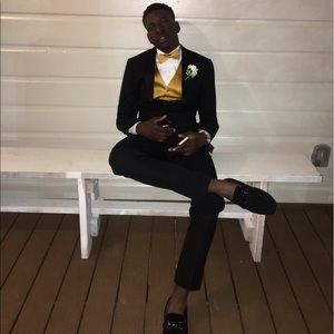 Meet your Posher, Darius