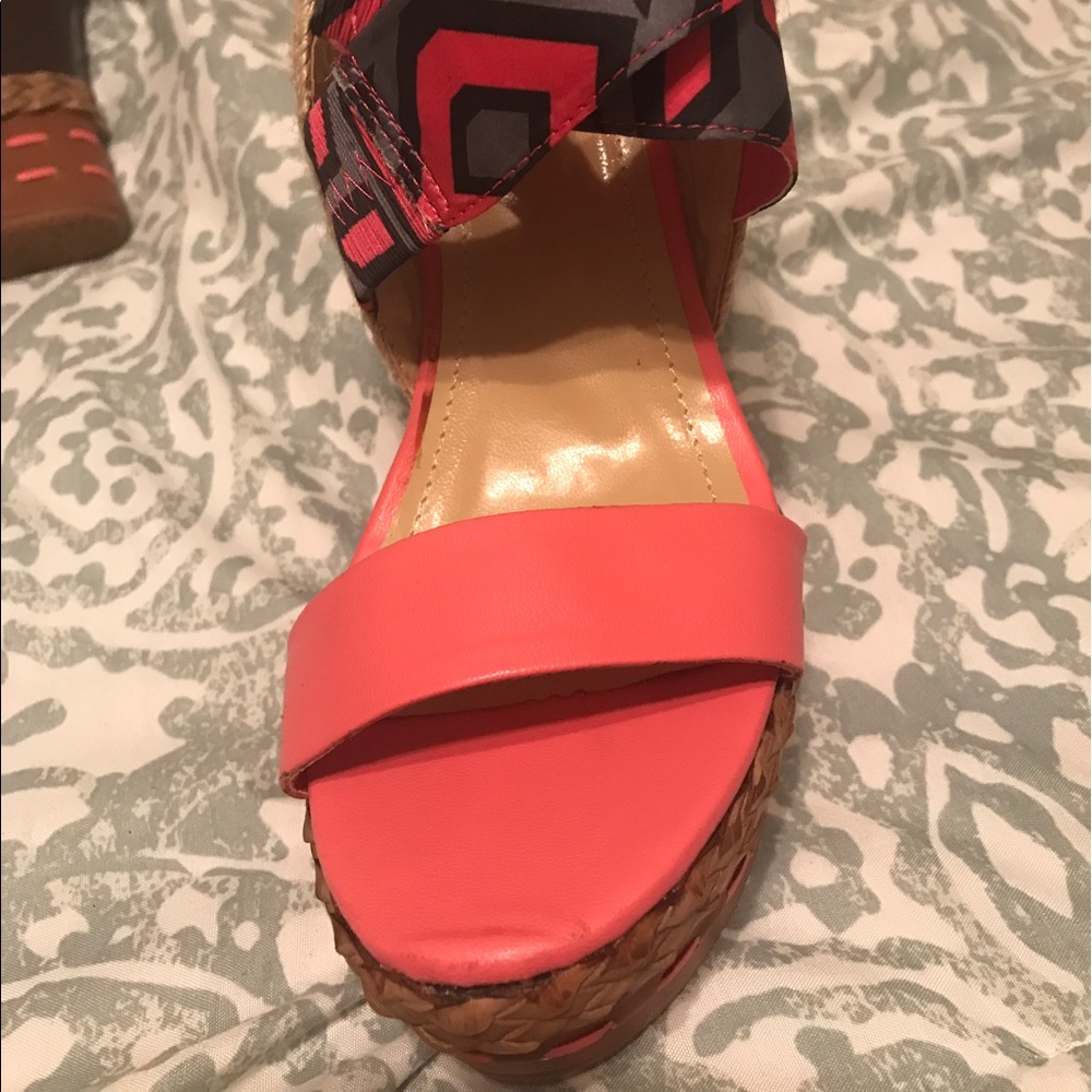 Fun wedges - Picture 4 of 4