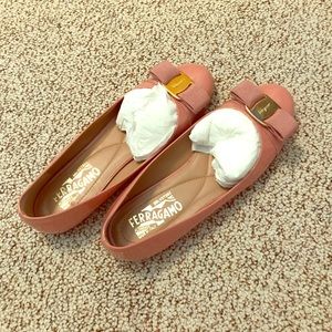 Ferragamo patent pink flat, dust bag and box