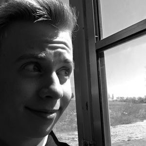 Meet your Posher, Zac