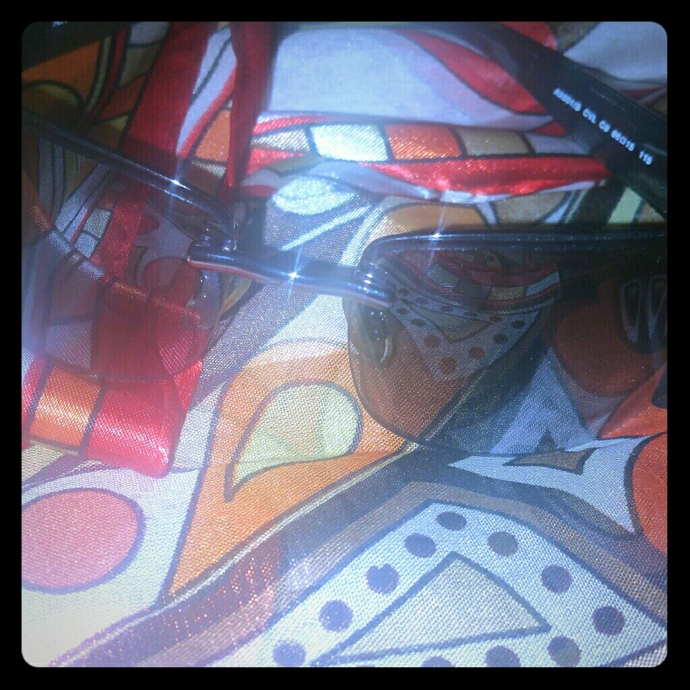 Amani Exchange women's sunglasses