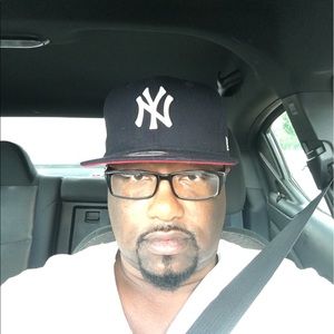 Meet your Posher, Robert