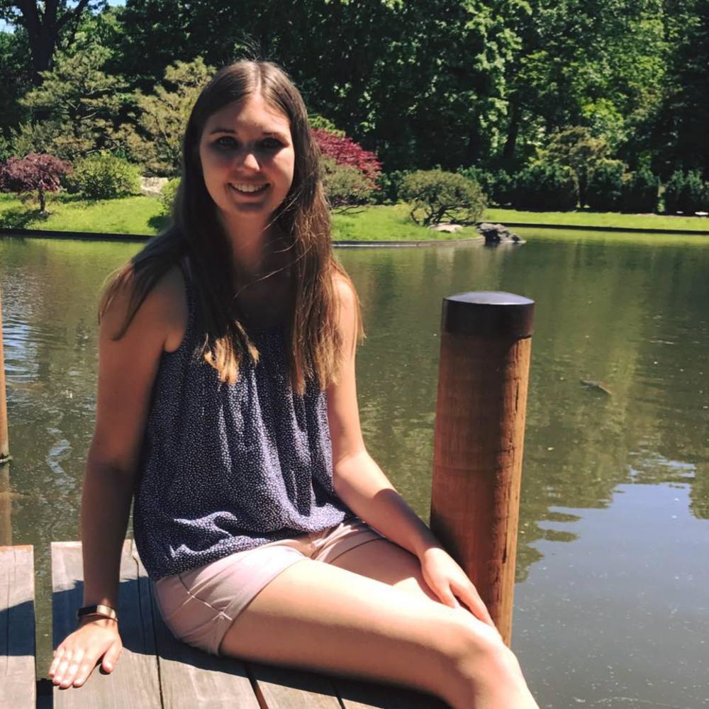 Meet your Posher, Sarah