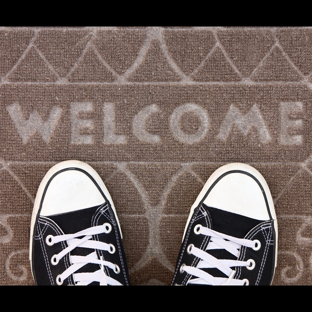 Welcome! I’m a Posh Ambassador!