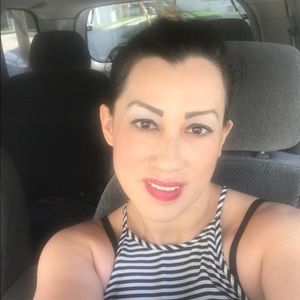 Meet your Posher, Fabiola