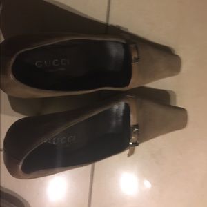 Gucci shoes