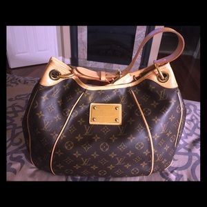 AUTHENTIC Louis Vuitton Galliera PM