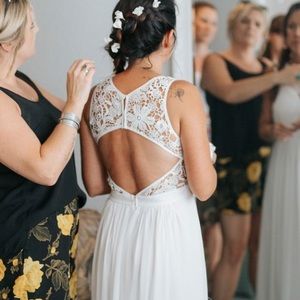 😍 LULU's Gown Ivory Lace Maxi Dress 😍