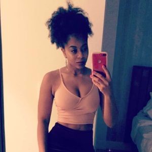 Meet your Posher, Brittny