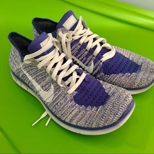 Nike Free Run Flyknits