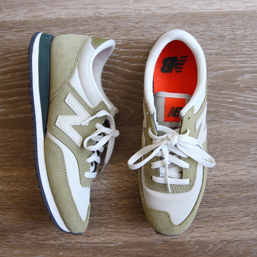 New Balance 620