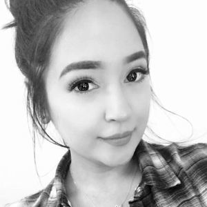 Meet your Posher, Raquel