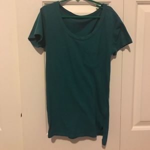 Aeropostale blue/green tee.
