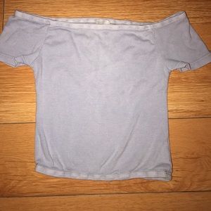 brandy melville - off the shoulders, rin crop top