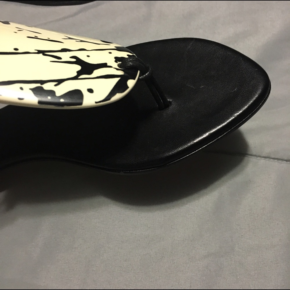 SOLD!!  Hermes Galet sandals Sz 39 NWOT - Picture 3 of 5