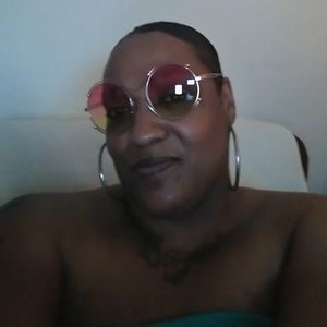 Meet your Posher, Lavonda