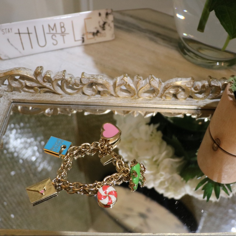 Lilly Pulitzer Charm bracelet