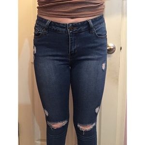 Mid rise stretch jeans