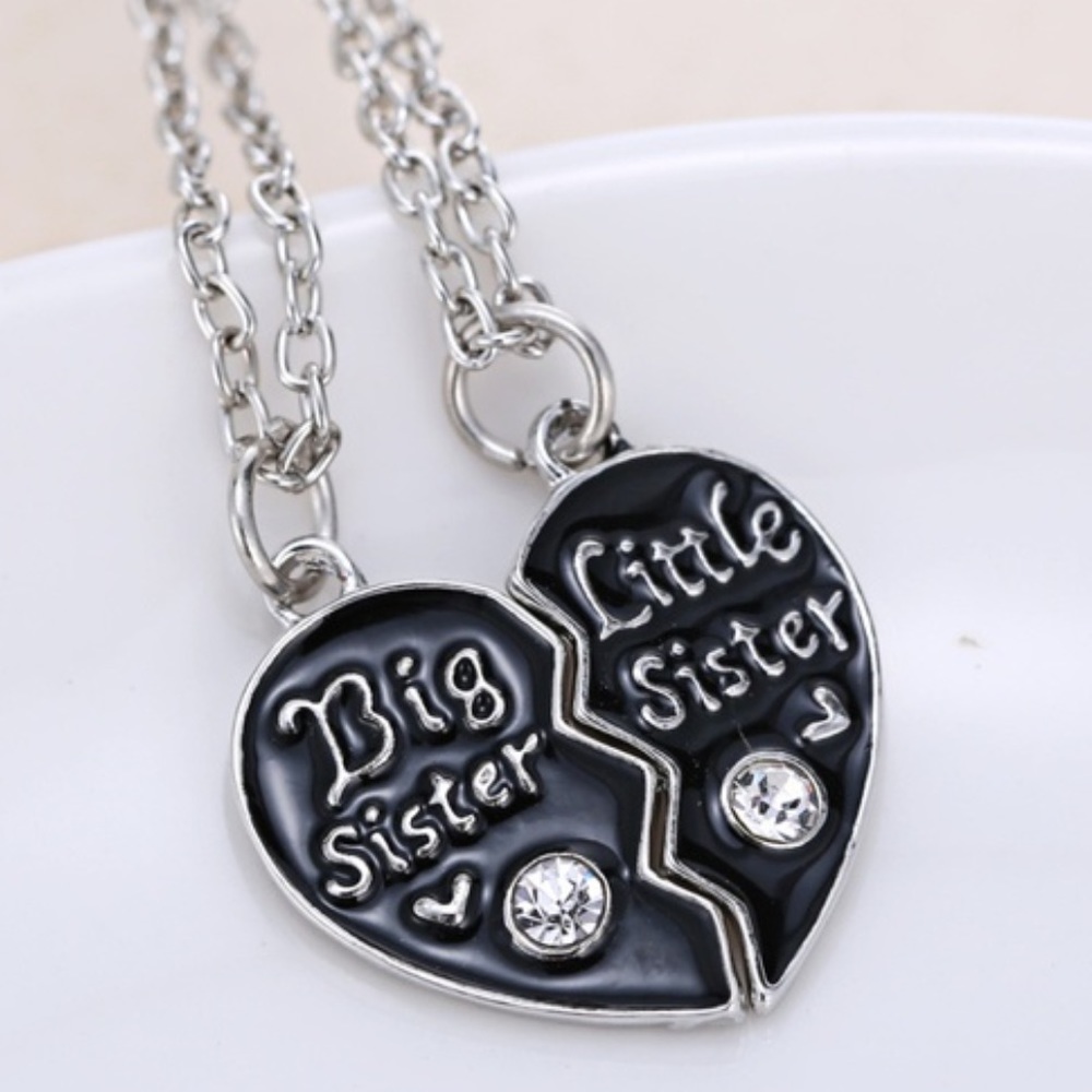 ❤️Sisters love necklace ❤️