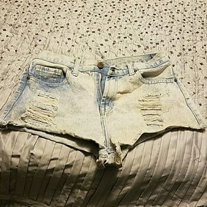 Forever 21 booty shorts