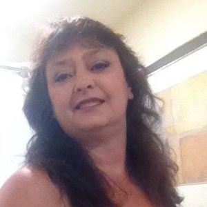 Meet your Posher, Leondra