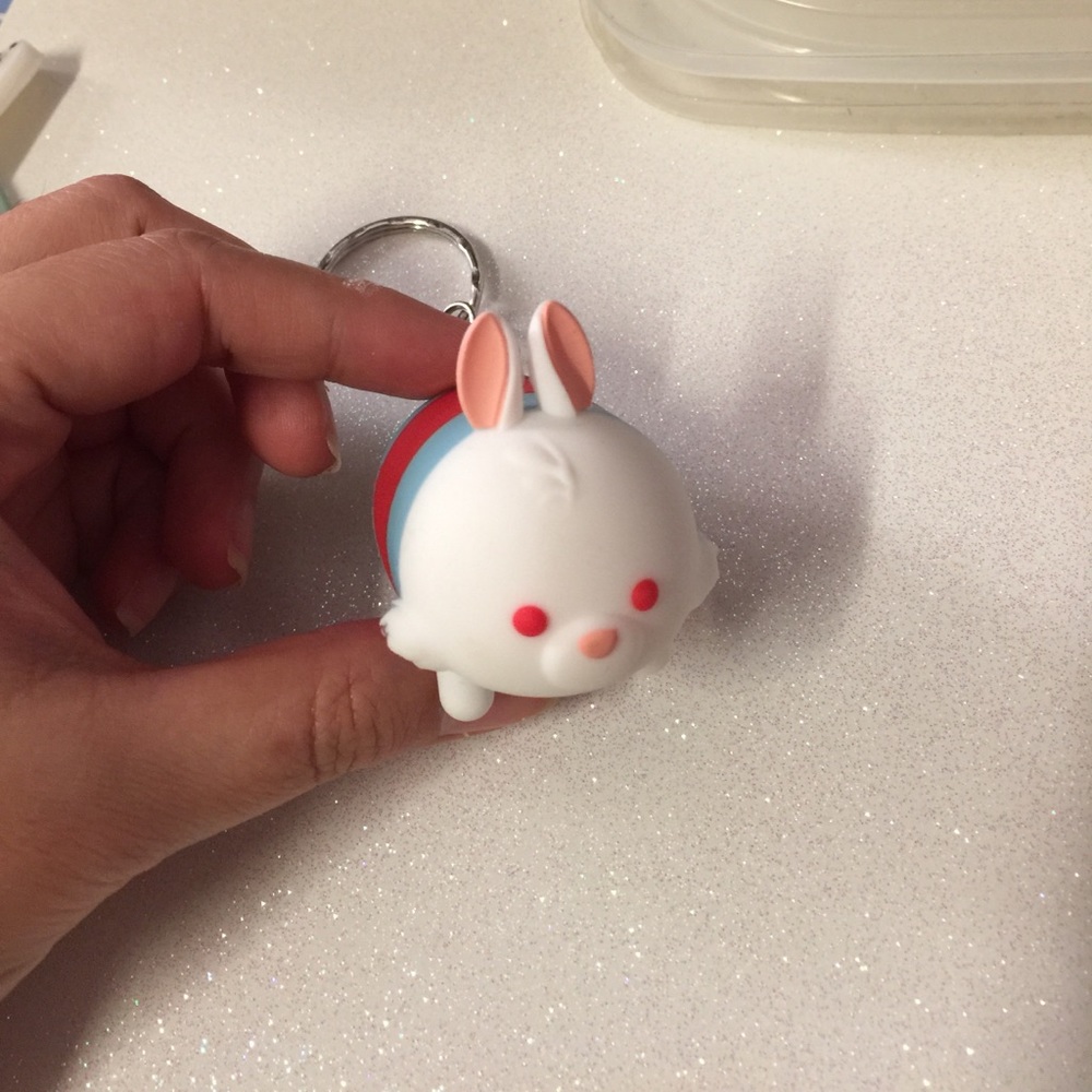 Disney Mr. Rabbit tsum keychain