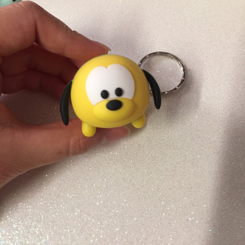 Disney Pluto tsum keychain