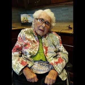 Meet your Posher, Joan