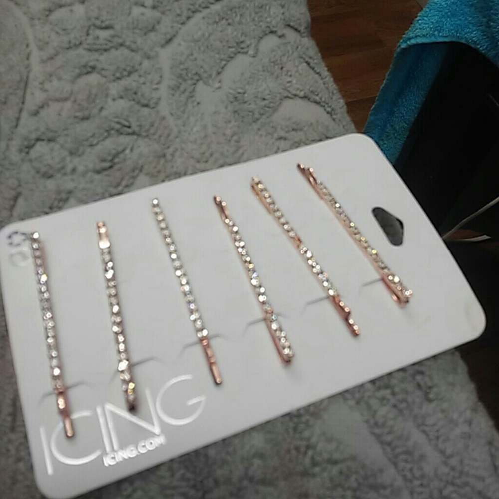 Hair pins