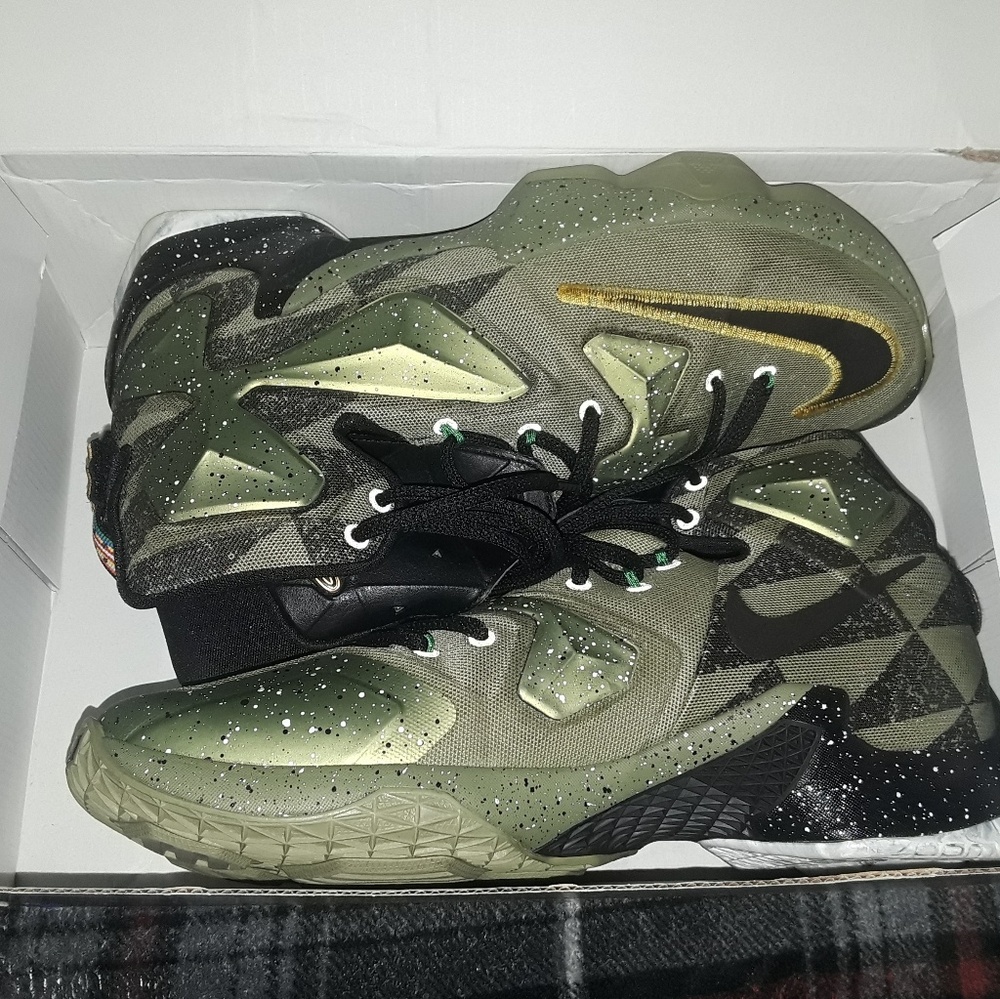 LeBron xiii as