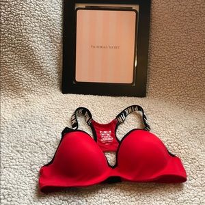 New without tags VS PINK bra