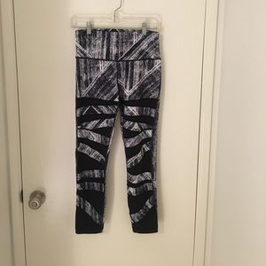 Lululemon yoga pants