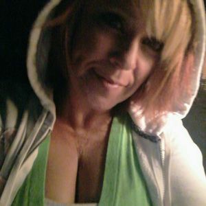 Meet your Posher, Ella