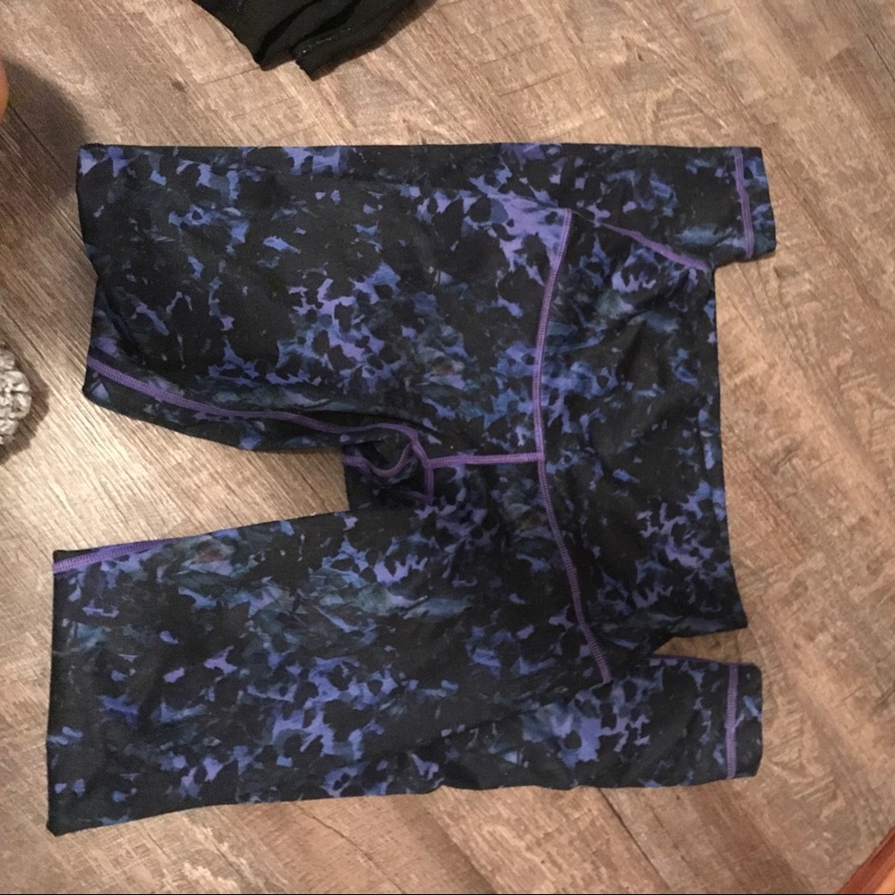 Lululemon leggings 6